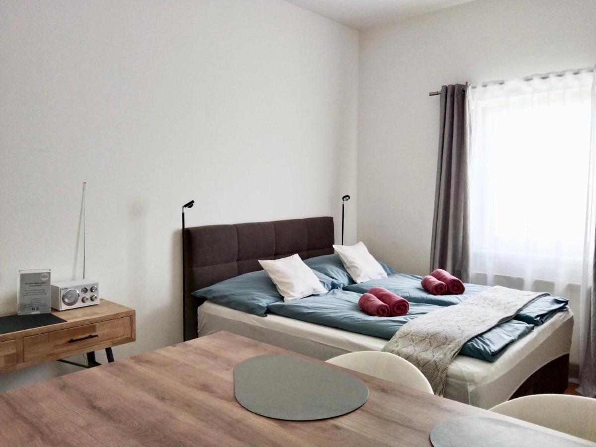 Air-Conditioned, Quiet Apartment - Center Of Sankt Poelten - Smart Tv Esterno foto